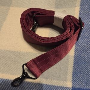 Lug Strap 1.5" Width Raspberry